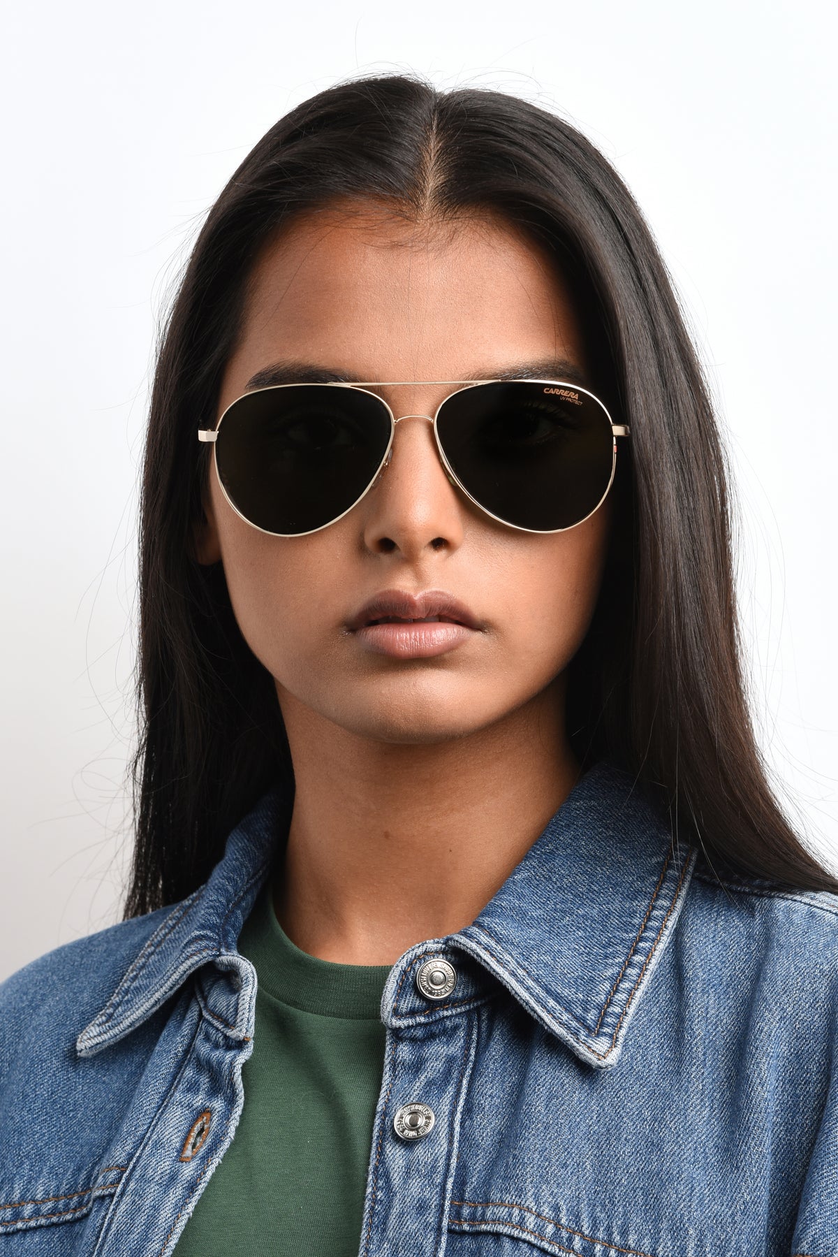 Carrera 2031T/S sunglasses - worn front view - Colour: Gold