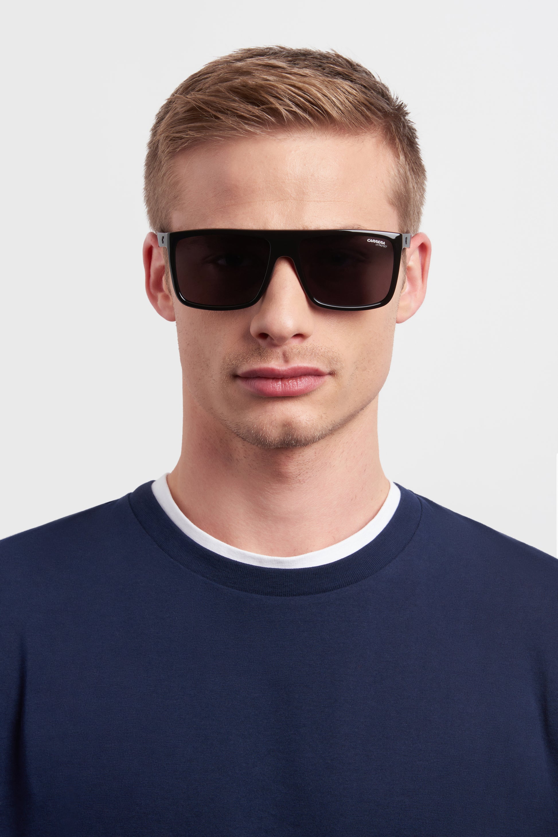 Carrera 8055/S sunglasses - worn front view - Colour: Black