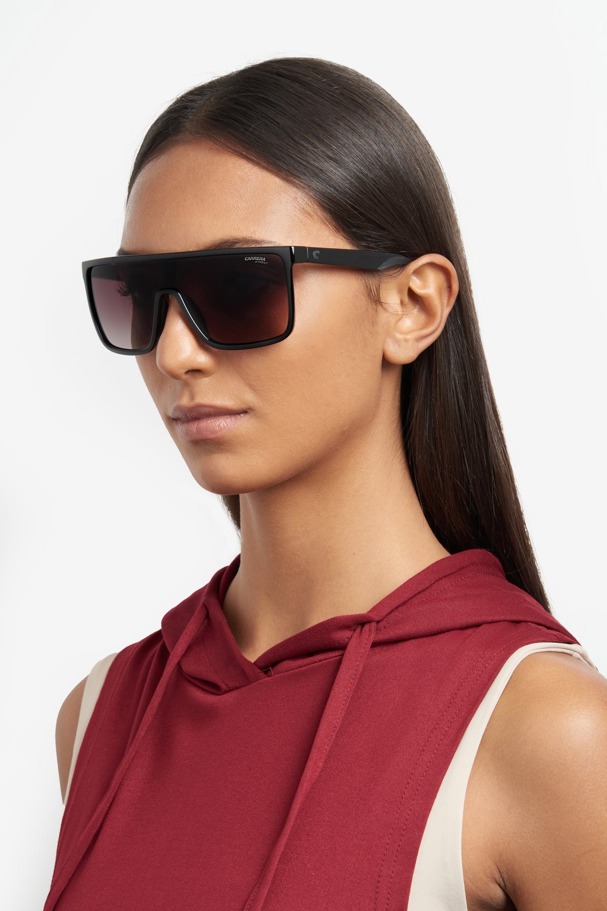 Carrera 8060/S sunglasses - worn three-quarter view - Colour: Gold