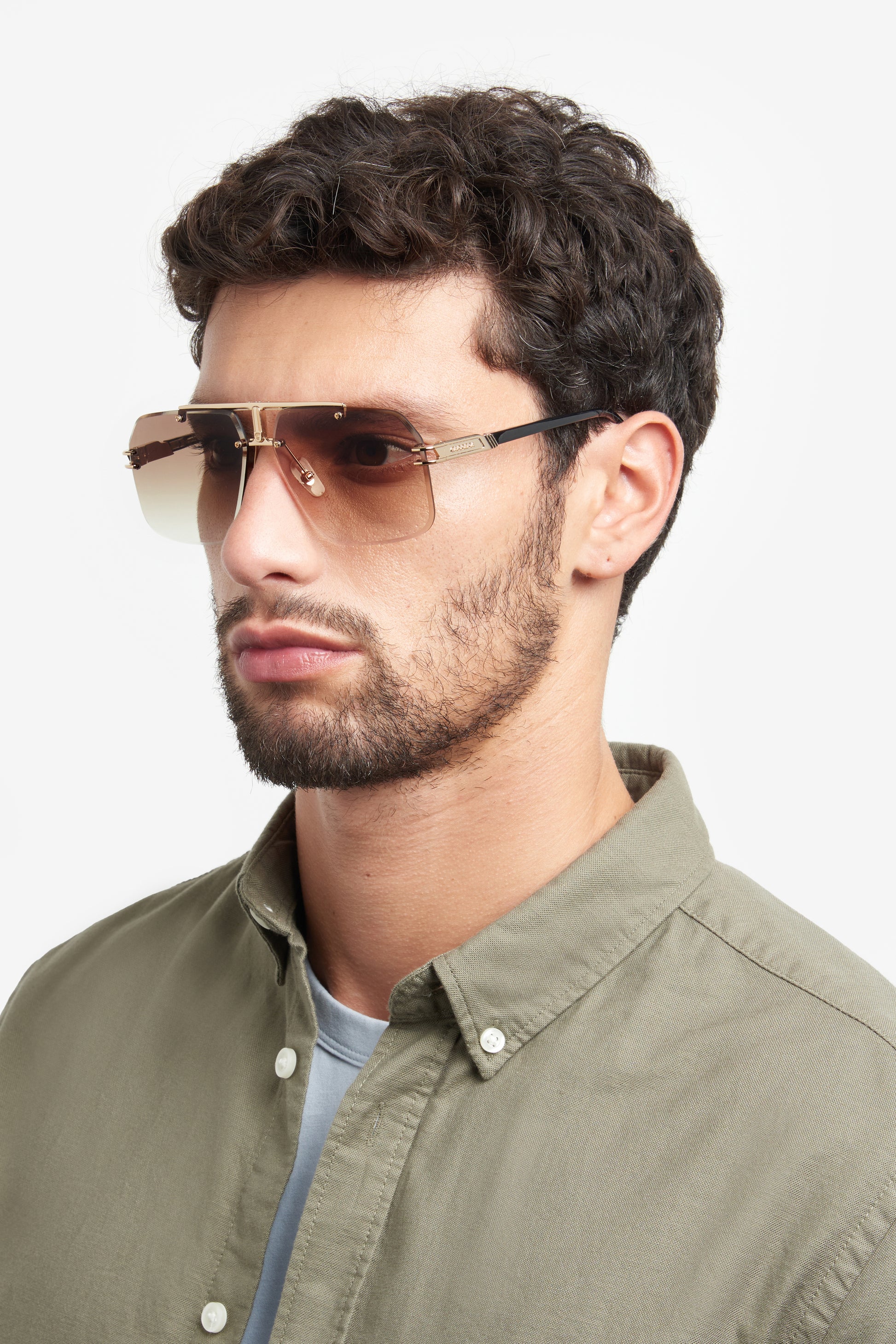 Colour: Gold - Carrera 1054/S model front view