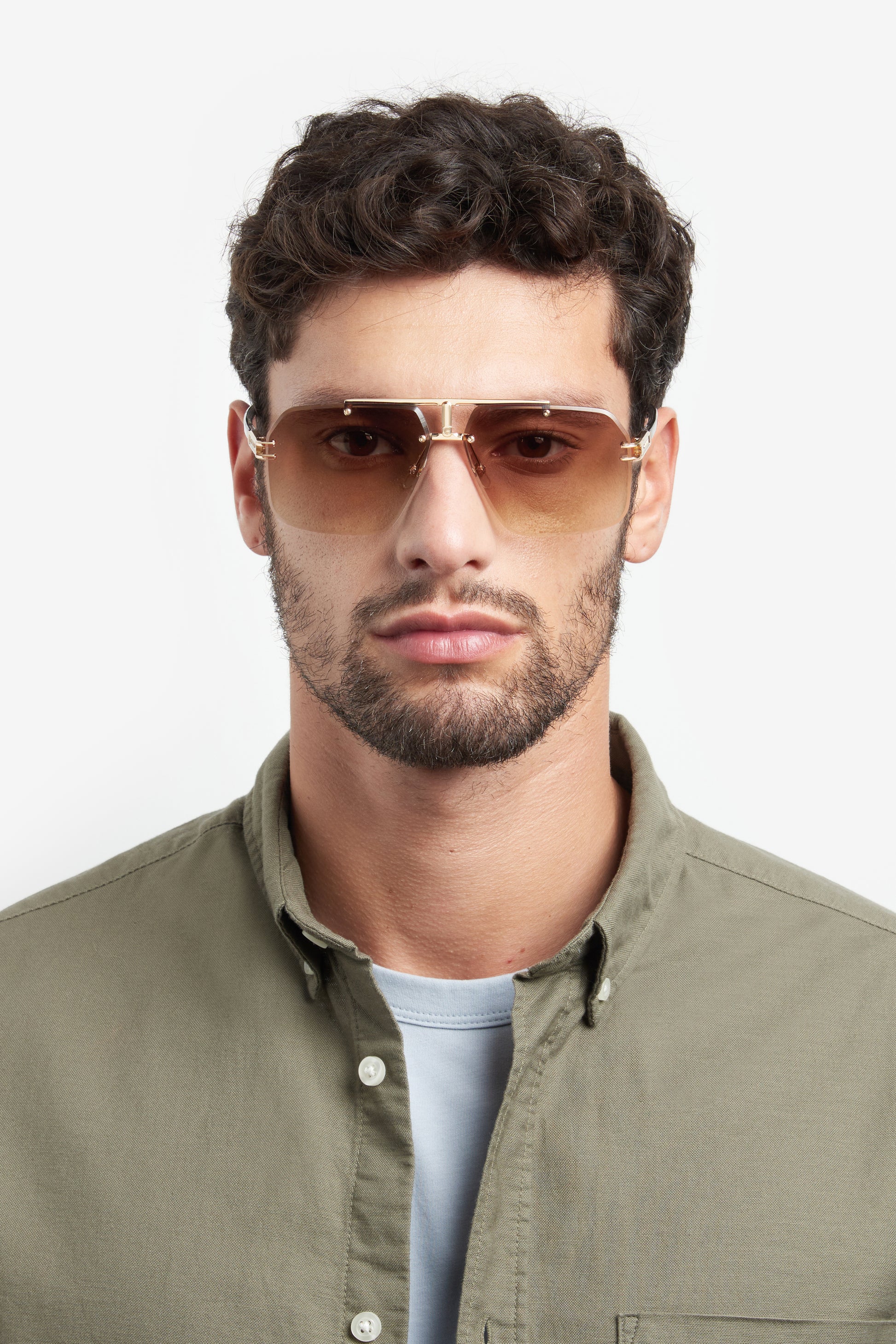 Colour: Gold - Carrera 1054/S model angle view