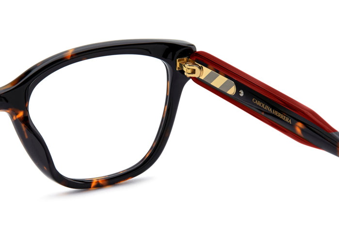 Carolina Herrera HER 0317/G Havana detail view 2