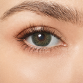 FreshGo Symphony Coloured Contact Lenses – 3Con Green on eye