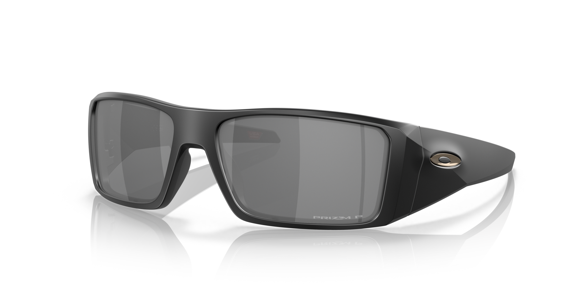Oakley Heliostat Sunglasses angle view - Colour: Matte Black / Prizm Black Polarised