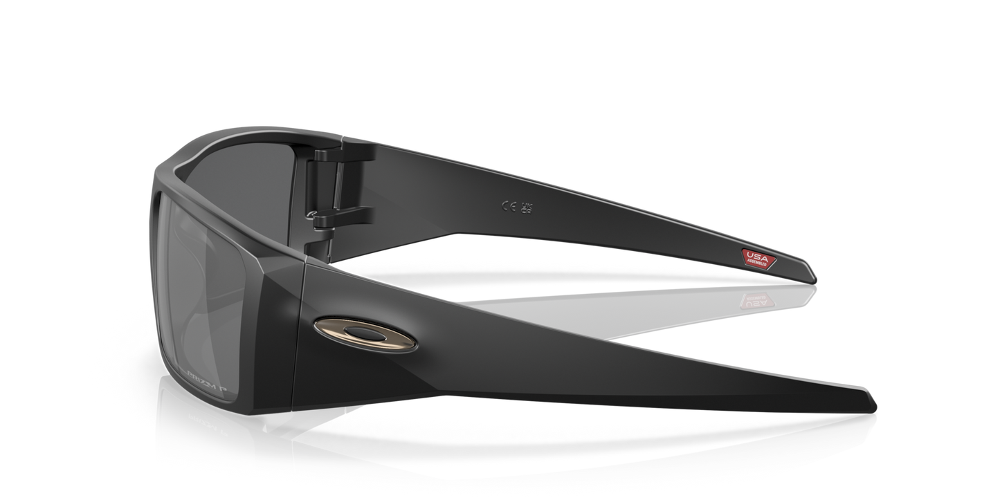 Oakley Heliostat Sunglasses side view - Colour: Matte Black / Prizm Black Polarised