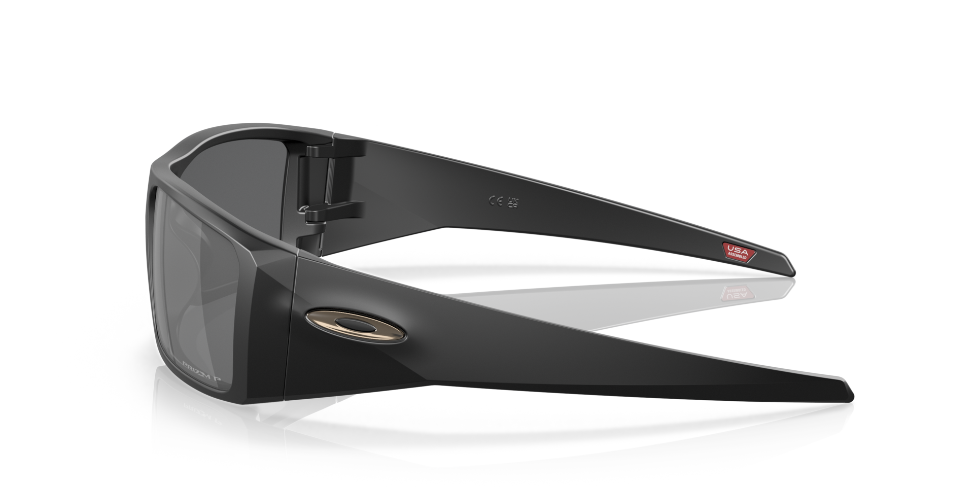 Oakley Heliostat Sunglasses side view - Colour: Matte Black / Prizm Black Polarised