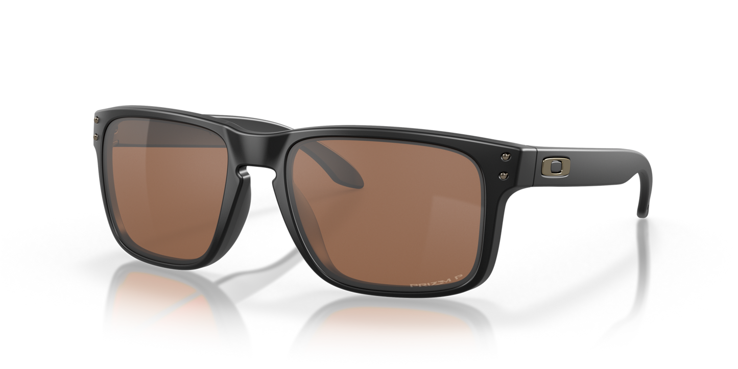Oakley Holbrook Sunglasses angle view - Colour: Matte Black / Prizm Tungsten Polarised