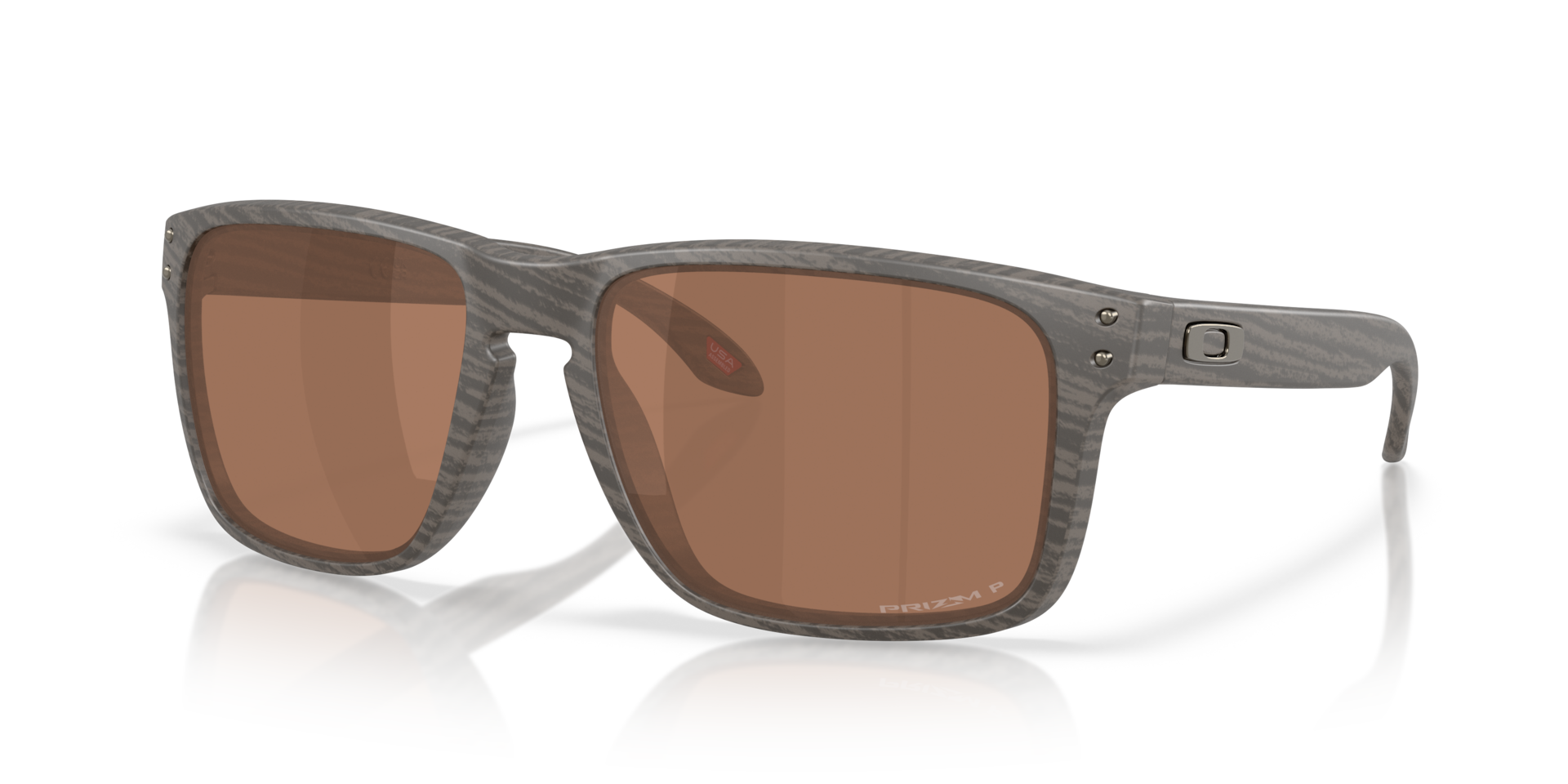 Oakley Holbrook XXL Sunglasses angle view - Colour: Woodgrain / Prizm Tungsten Polarised