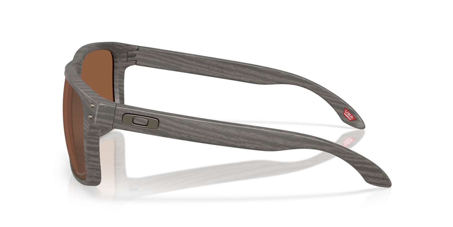 Oakley Holbrook XXL Sunglasses side view - Colour: Woodgrain / Prizm Tungsten Polarised