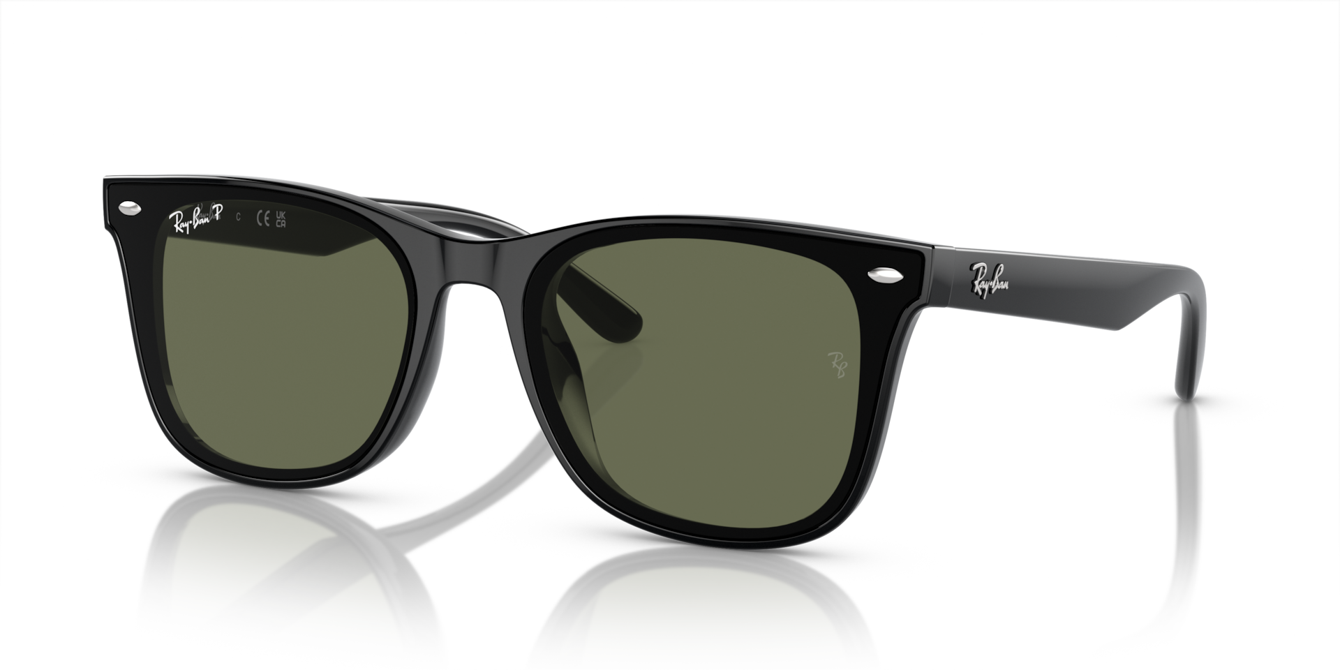 Ray-Ban RB4420 Sunglasses angle view - Colour: Polished Black / Dark Green Polarised
