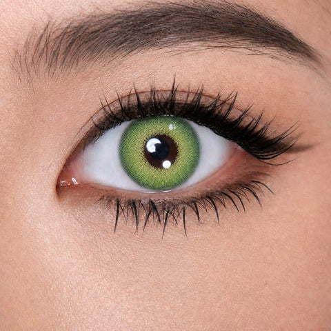 Alcon Air Optix Colors Gemstone Green contact lens on eye