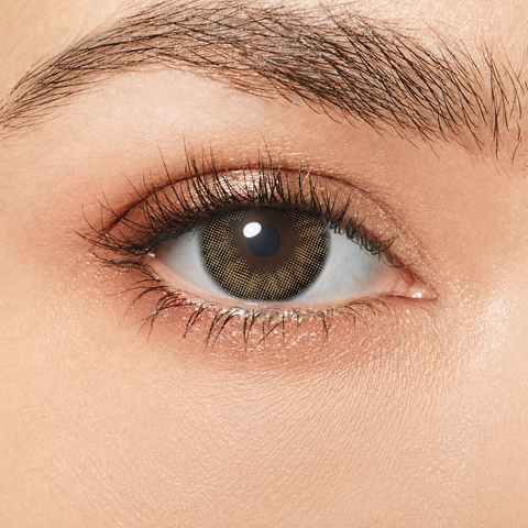 FreshGo Spanish Real Hazel coloured contact lens worn on eye